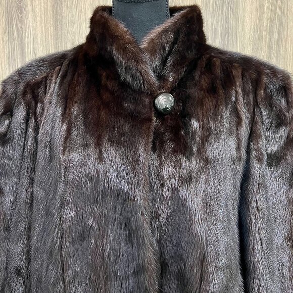 Vintage Pappas Furs Genuine Mink Coat - Picture 4 of 13